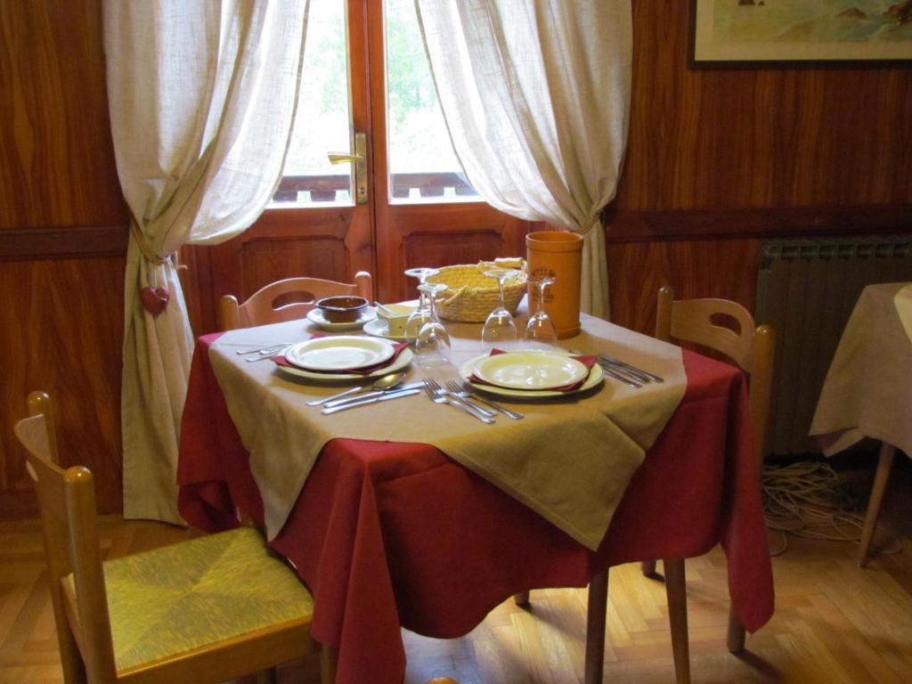 Hotel Lysjoch Грессоней-ла-Трините Экстерьер фото