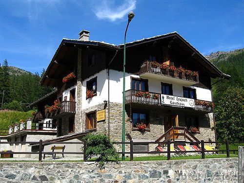 Hotel Lysjoch Грессоней-ла-Трините Экстерьер фото